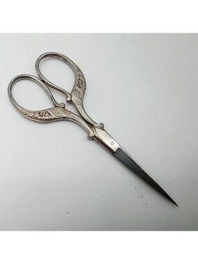 Antique D. Peres Germany Ornate Embroidery Floral Scissors Detail Silver-Tone